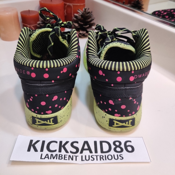 LINING WAY OF WADE - Picture 3 of 6